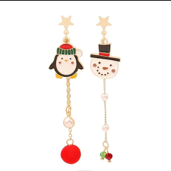 Snowman & Penguin Asymmetrical Dangle Earrings Alloy Jewelry Gold Plated - Picture 1 of 3